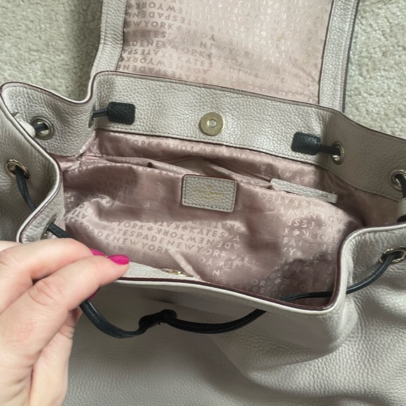 Kate Spade backpack! - Picture 4 of 5